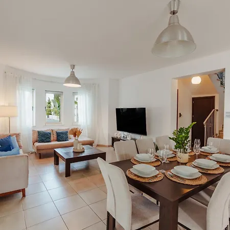 Katalina Villa